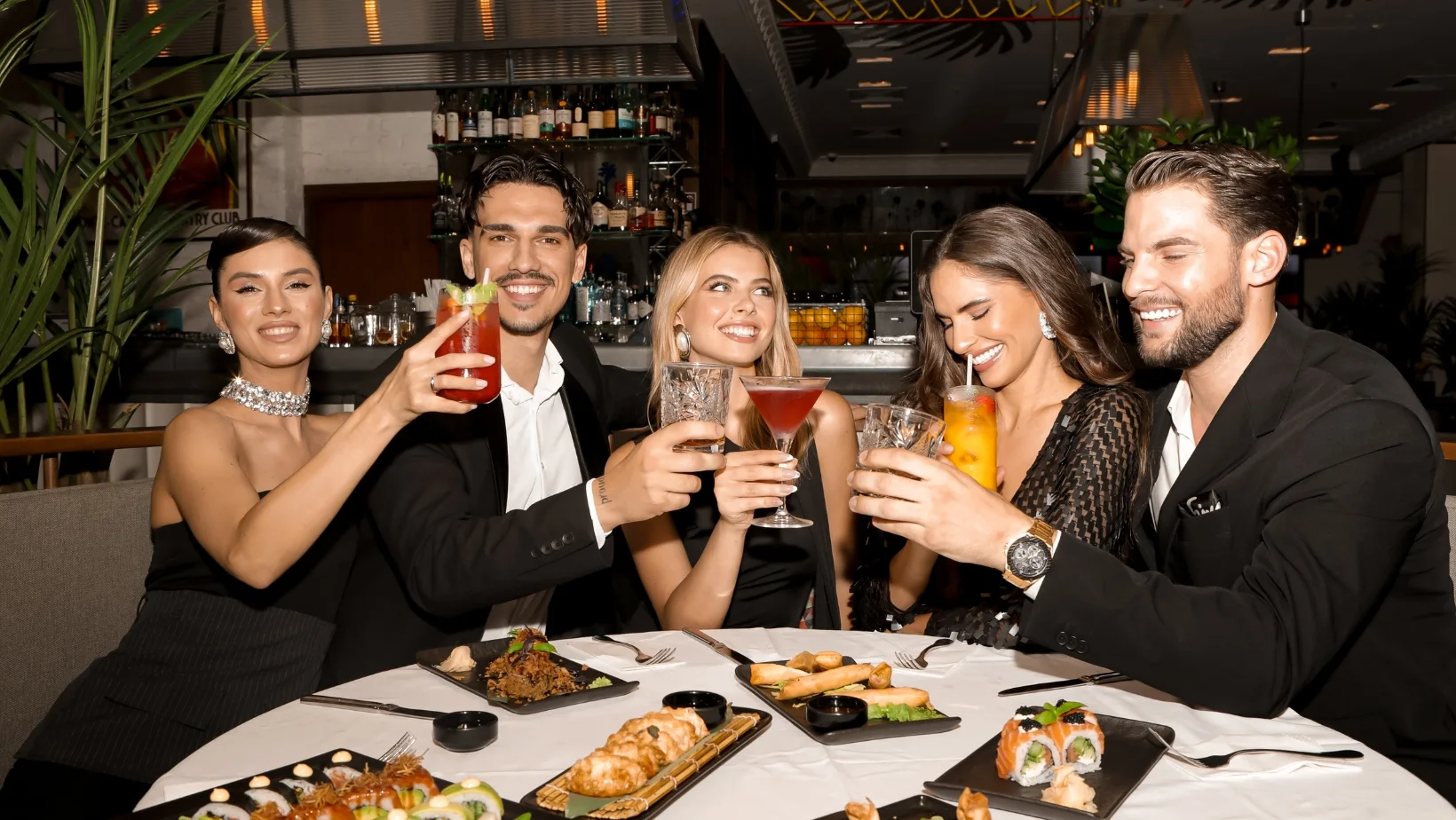 privat események a Mom Leroyban